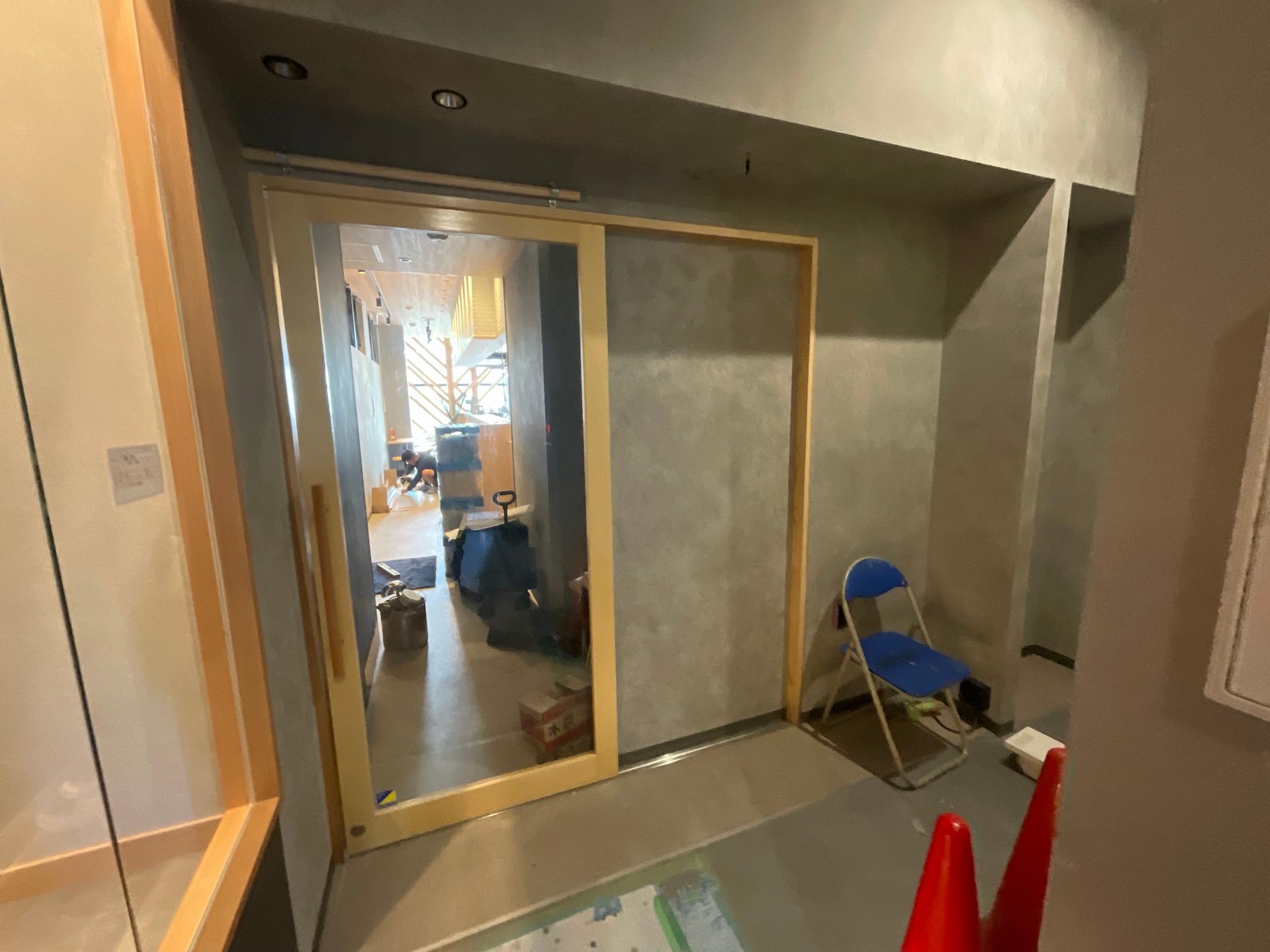 人情酒場 初雪 春吉店様(福岡市中央区)の飲食店オリジナル提灯(ちょうちん)製作・施工事例4