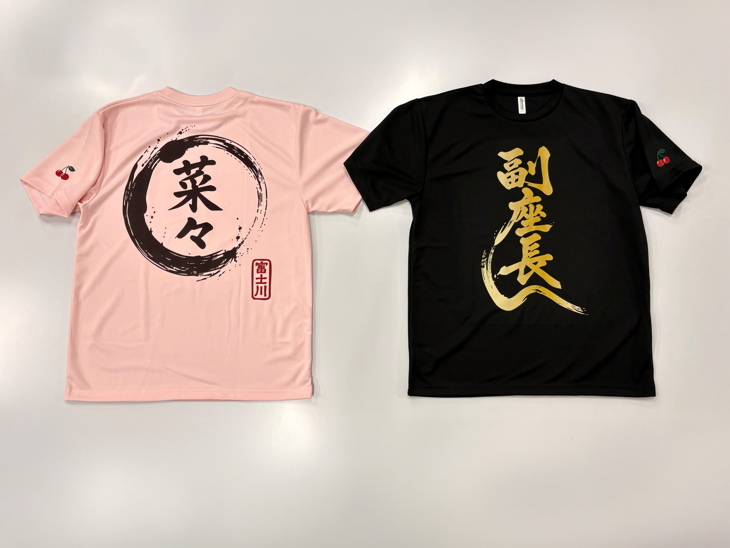 ChatGPTやCanvaなどで作成したAI生成画像をもとに、オリジナルTシャツプリント用のIllustratorデータを作成・補正